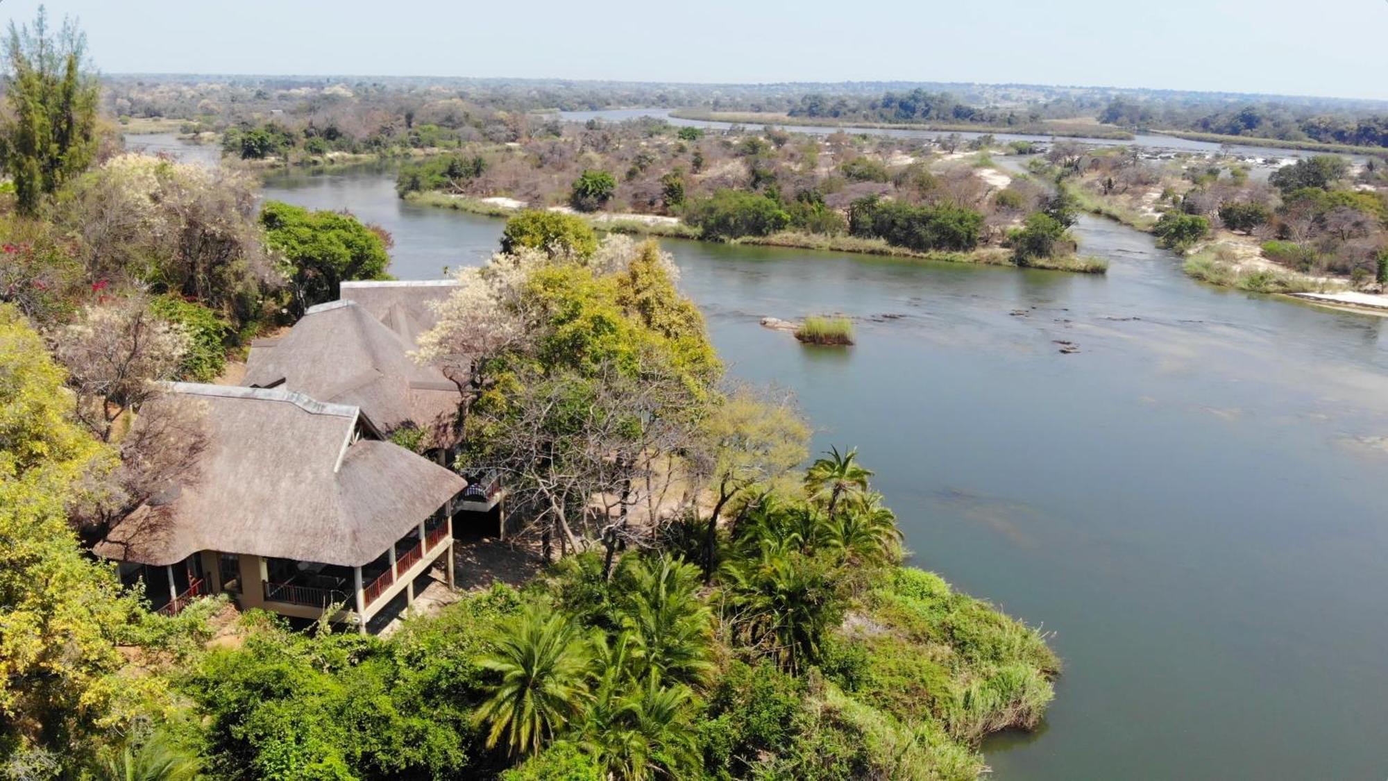 Bagani Divava Okavango Resort & Spa מראה חיצוני תמונה